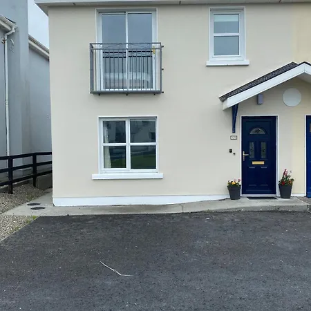 Stylish 3-bed Walk To Village Lahinch
